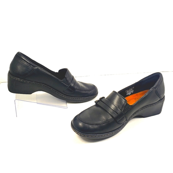 Rockport Cobb Hill by New Balance Black Leather Slip on Loafer Woman's size 6 M - Picture 8 of 10